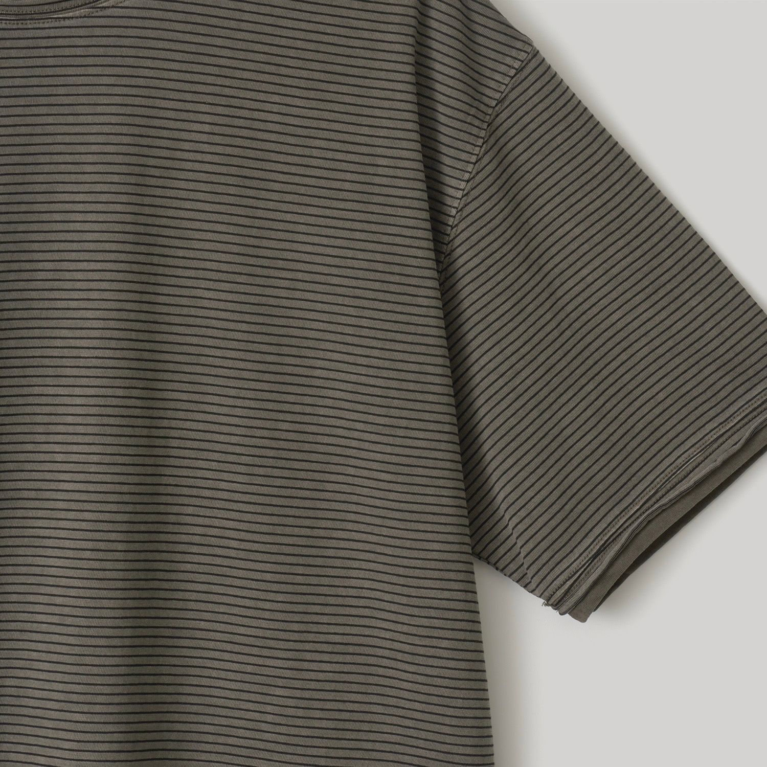 【残り一点】Dyed Raw-Edge Stripe Tee