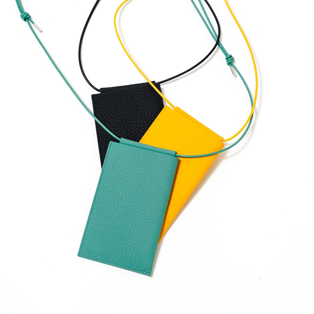 【残りわずか】Herrie Phone Pouch(DIPLO SKY)