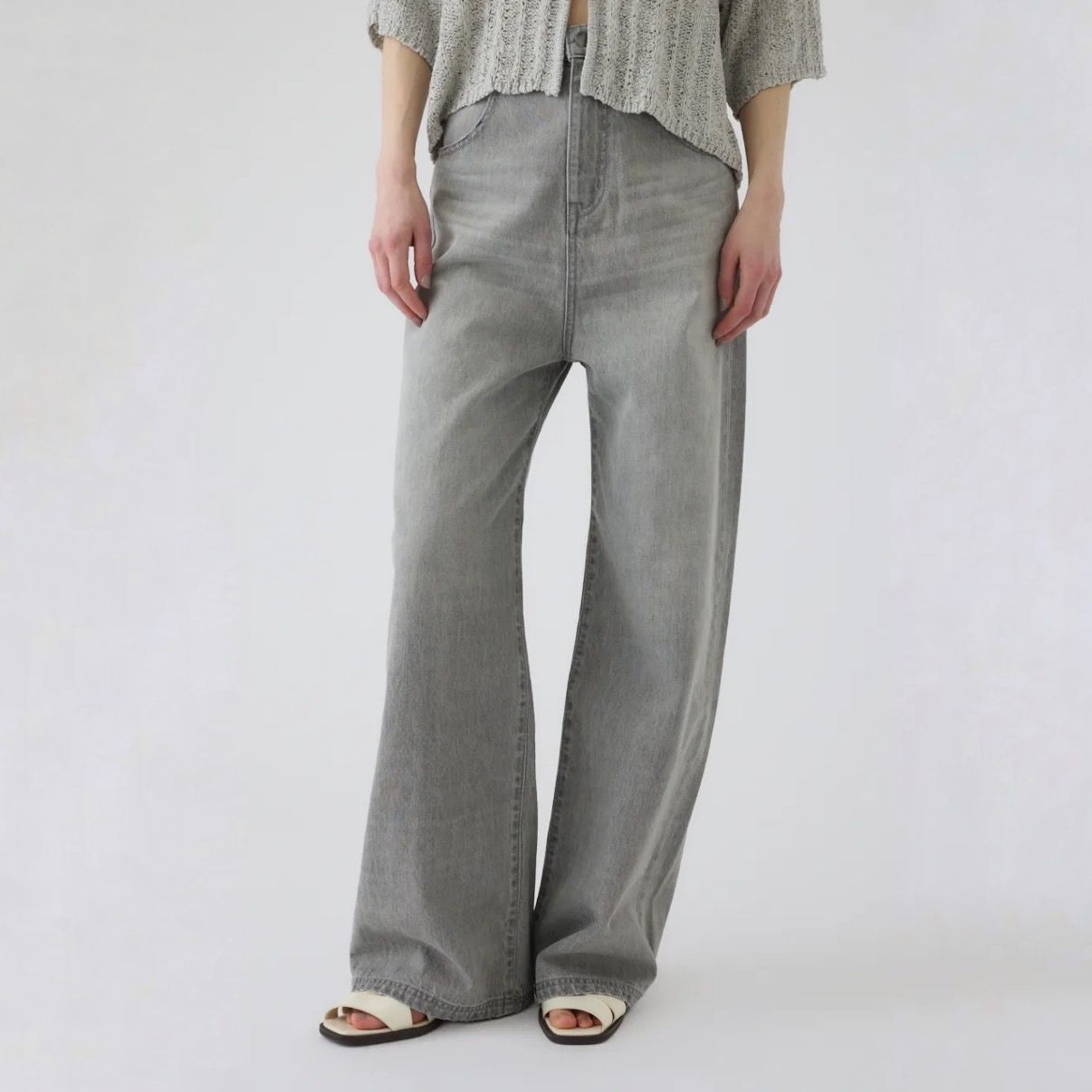 【残り一点】Middle Straight Light Denim