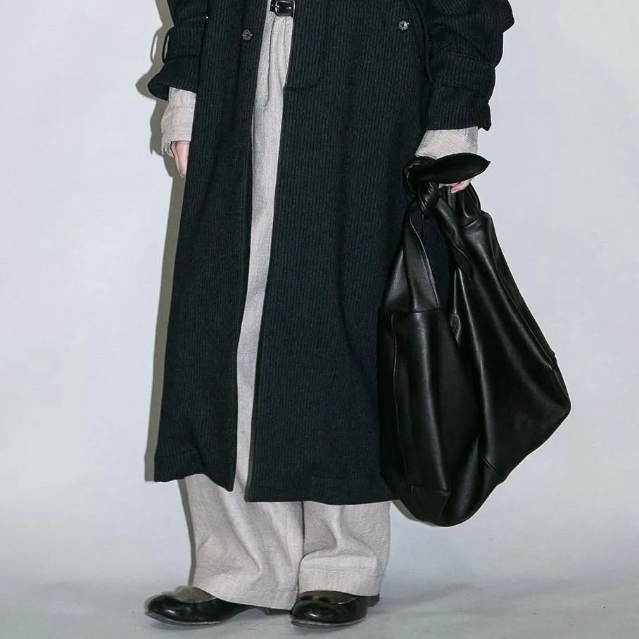 【再販売通知受付可能】ラムスキンショルダーバッグ