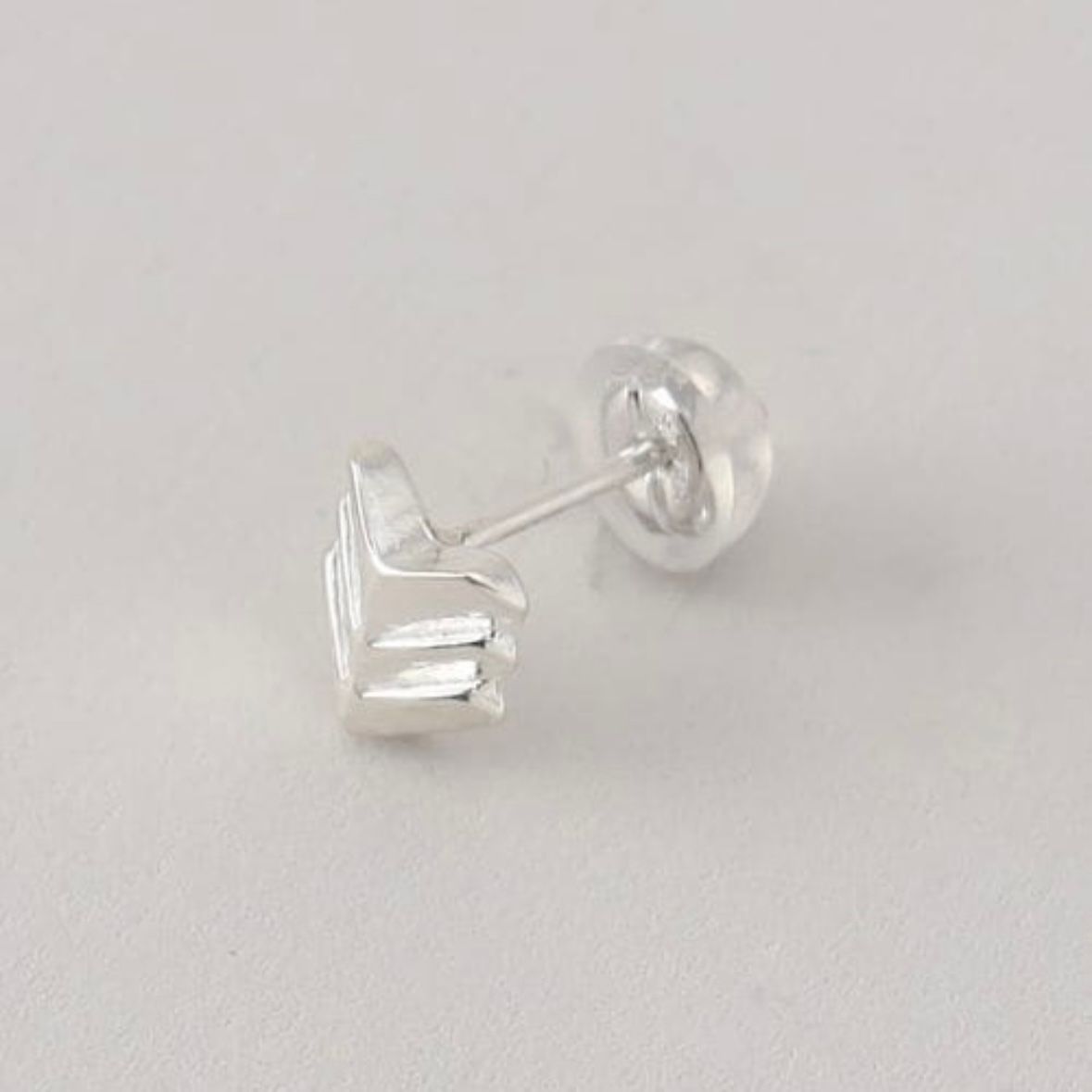 【残り一点】YU-KIN ZG Dot Earrings(両耳用）