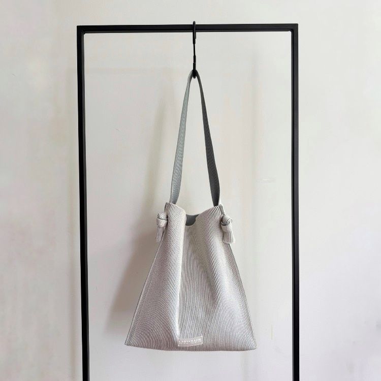 ラストフレーム lastflame オビバッグ シルバー LASTFRAME - ラスト