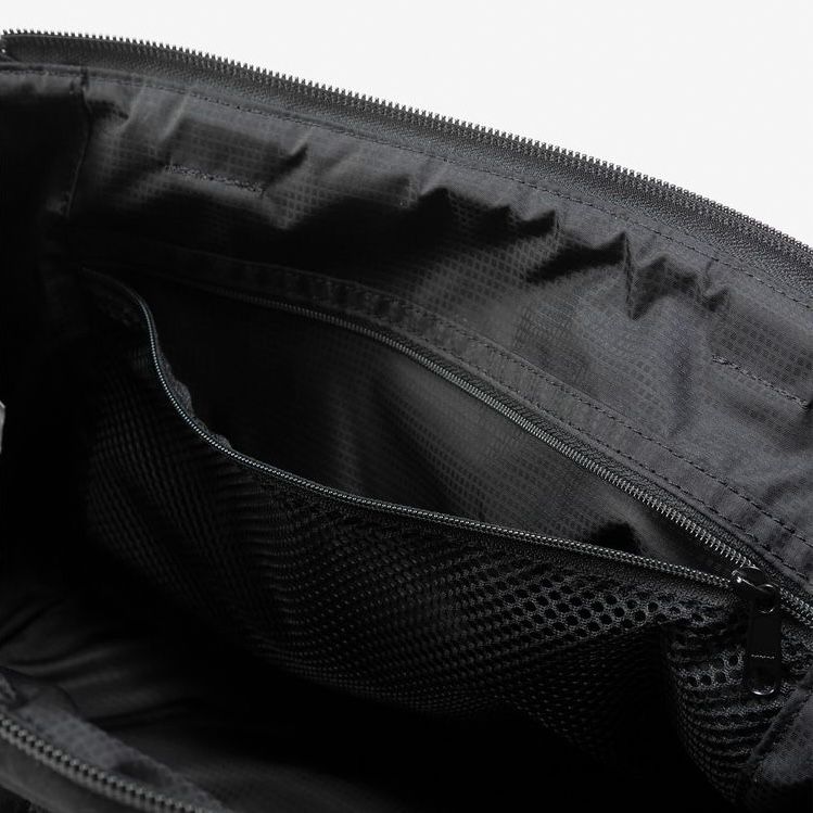 【残り一点】Geoface Box Tote