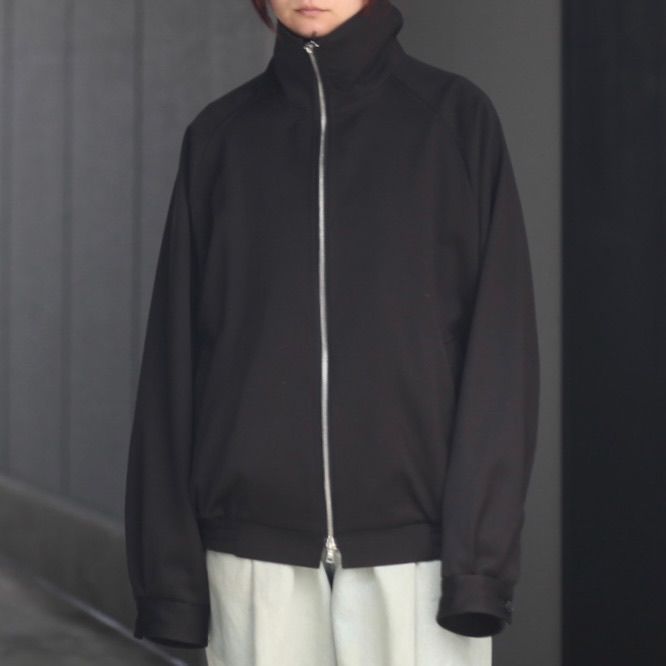 stein W/SI SATIN ZIP UP SHORT JACKET L