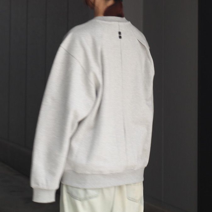 【残り一点】Titan Sweatshirt Product. 45