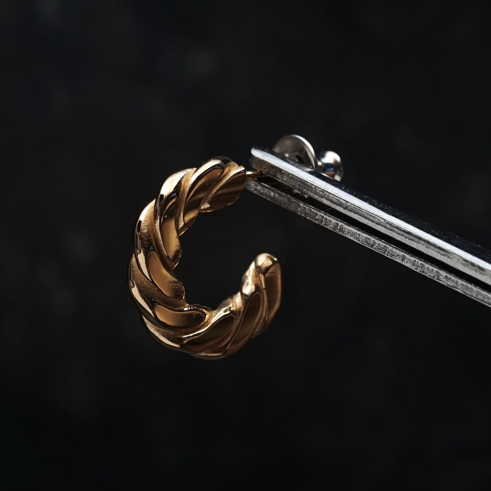 【お取り寄せ注文可能】Press Pierce 2(GOLD)