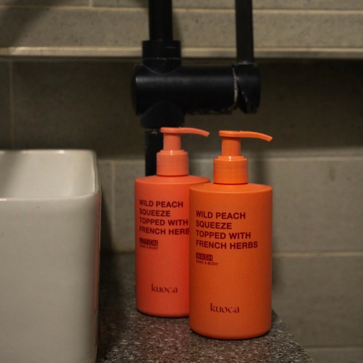【残りわずか】Hand & Body Wash(WILD PEACH)