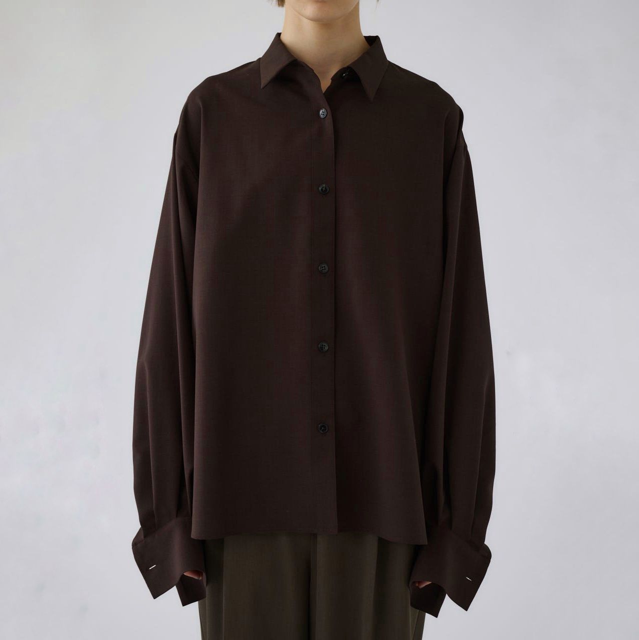 【残り一点】Round Cuff Blouse
