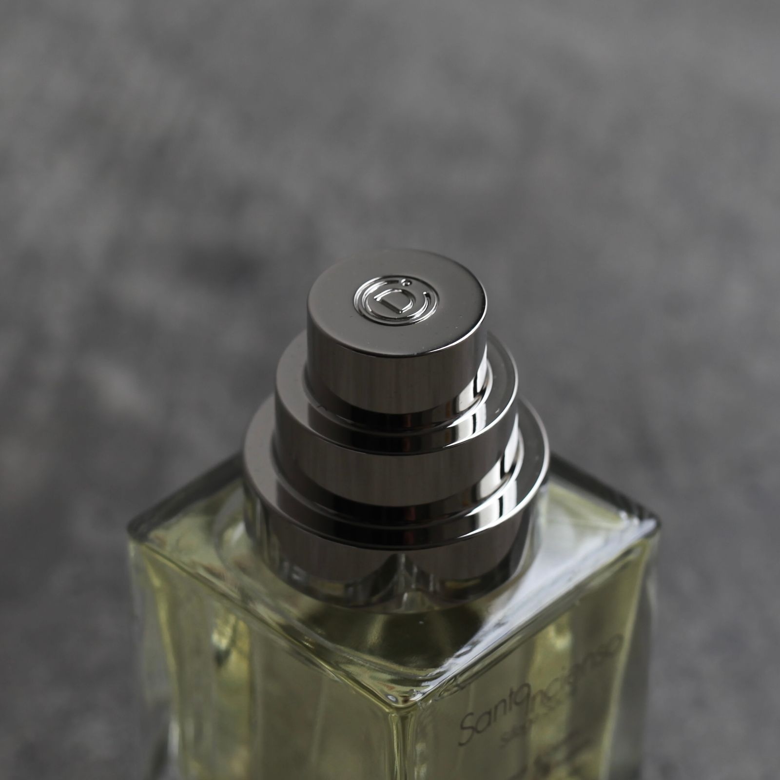 【残りわずか】Eau De Parfum 100ml(SANTO INCIENSO EXTRAIT)