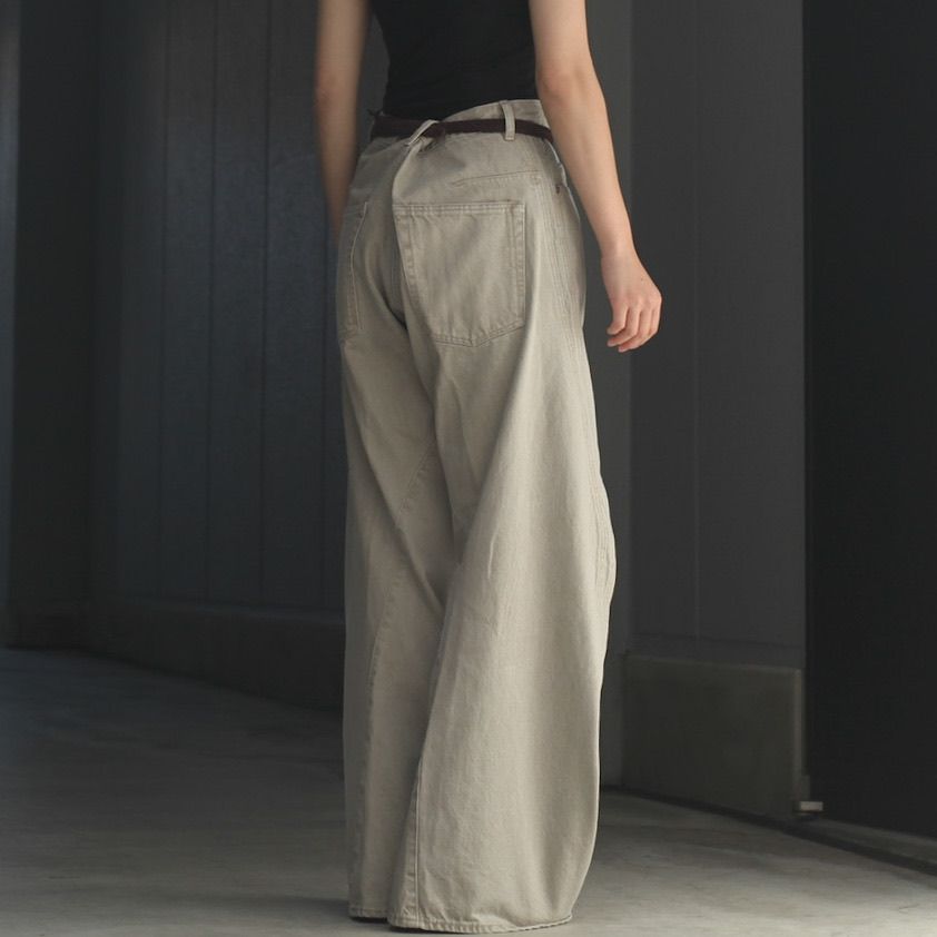 【残りわずか】3D Twisted Wide Leg Jeans