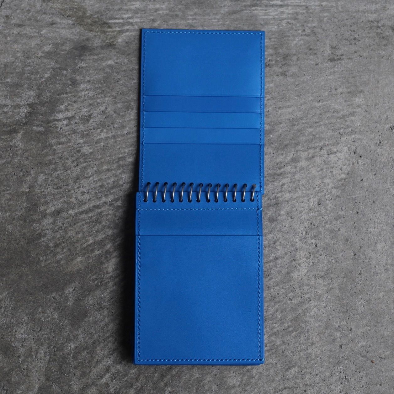【残り一点】Coil Spring Wallet(MEMO_COW)