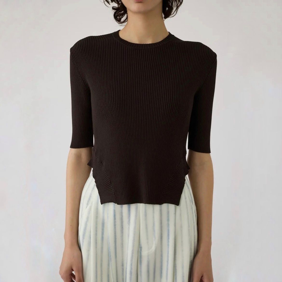 【残り一点】Round Hem Knit Tops