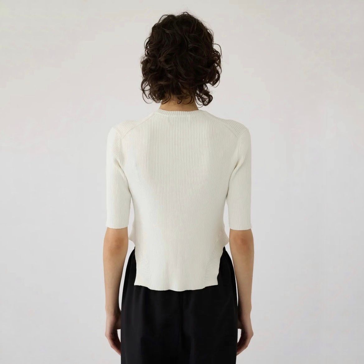 【残り一点】Round Hem Knit Tops