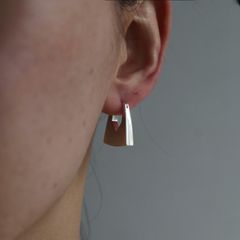 【残り一点】YU-KIN Kelly Earrings(両耳用）