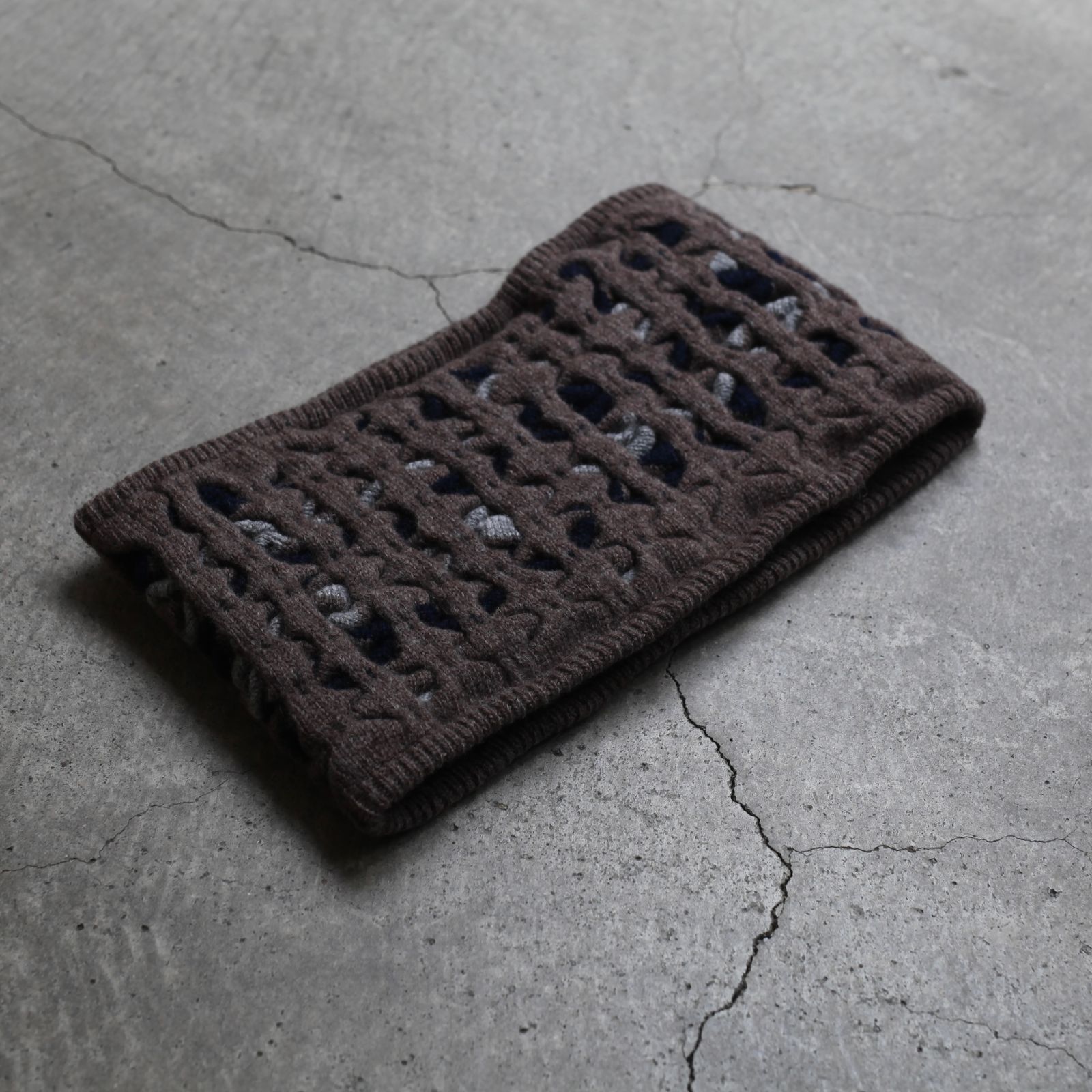 【残り一点】Tuck Pattern Neck Warmer