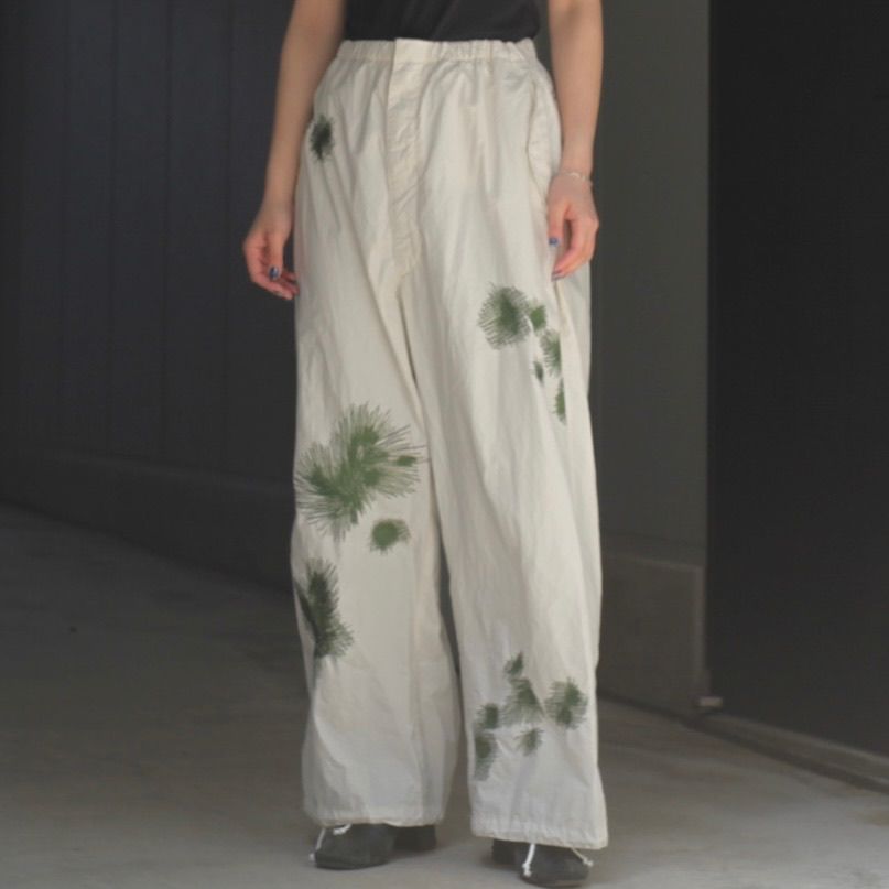 【残り一点】Embroidery Over Pants