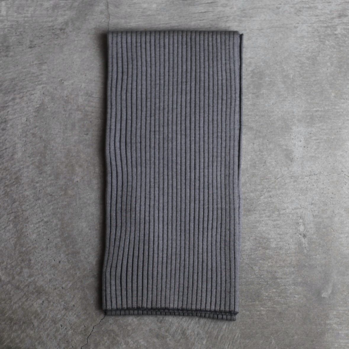 【残り一点】Articulated Knitted Scarf