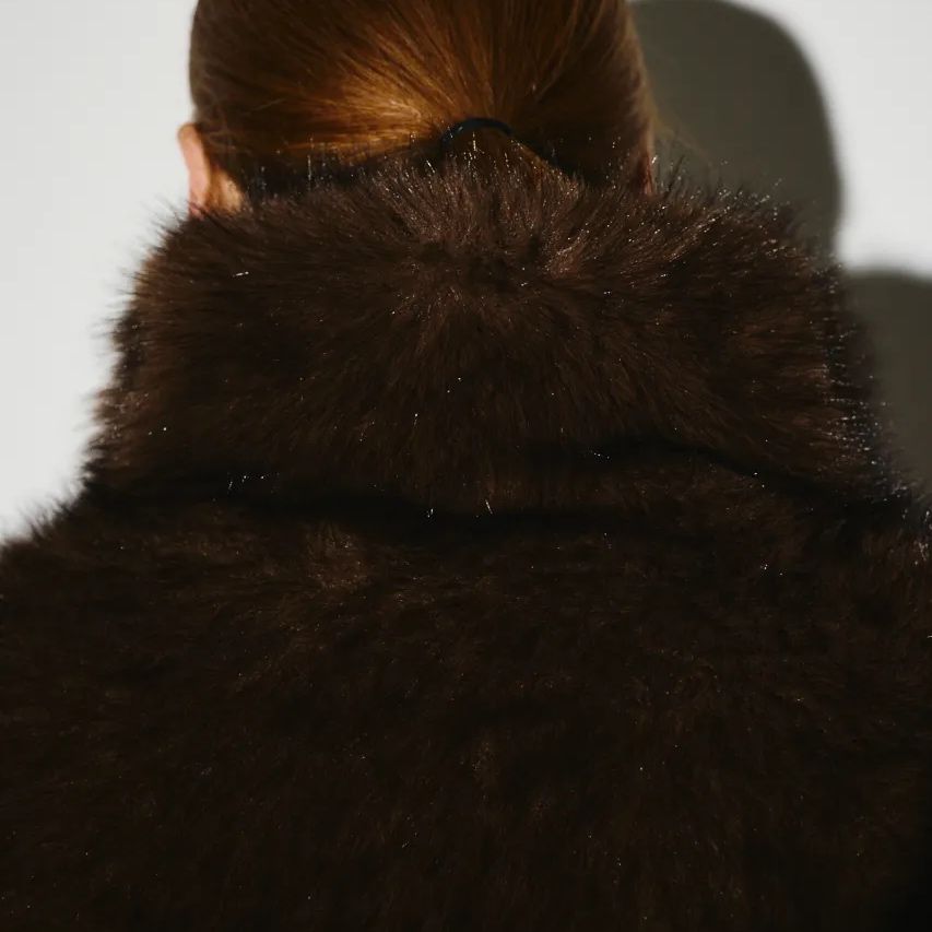 【残り一点】High Collar Faux Fur Jacket