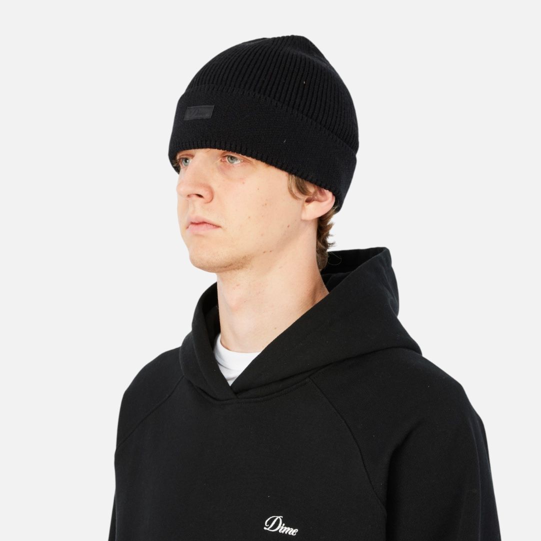 【残りわずか】Cursive Rib Beanie