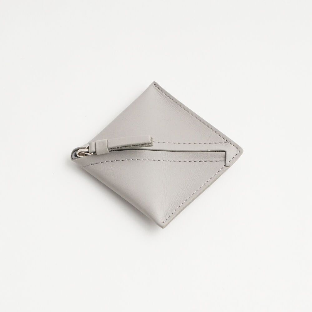 【残り一点】Slant Coin Case