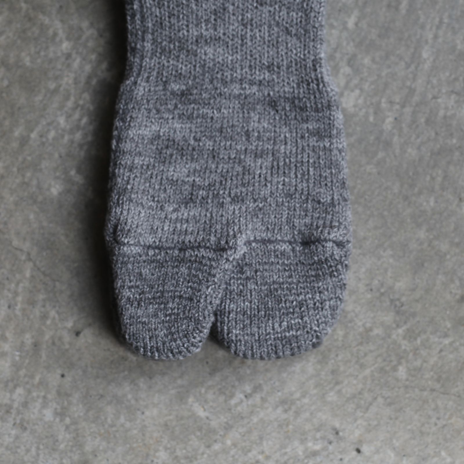 【残りわずか】Wool Tabi Pile Socks(HEATHER GRAY)
