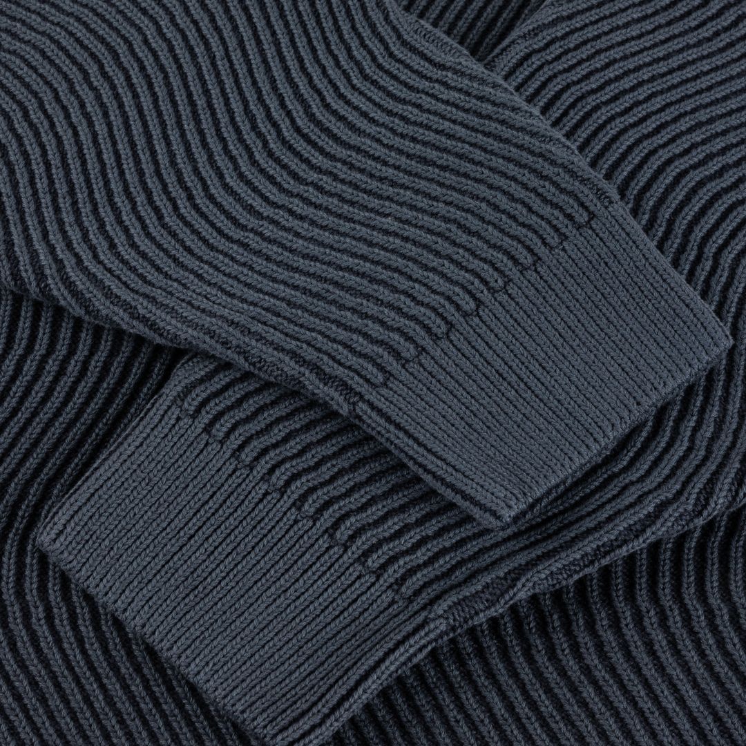 【残り一点】Wave Knit Sweater