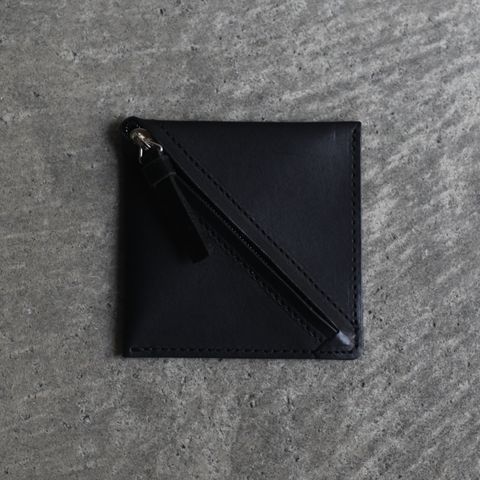 【残り一点】Slant Coin Case