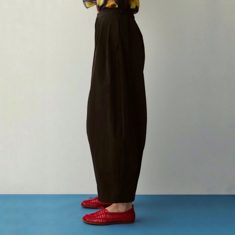 【残り一点】Many Tuck Cocoon Pants