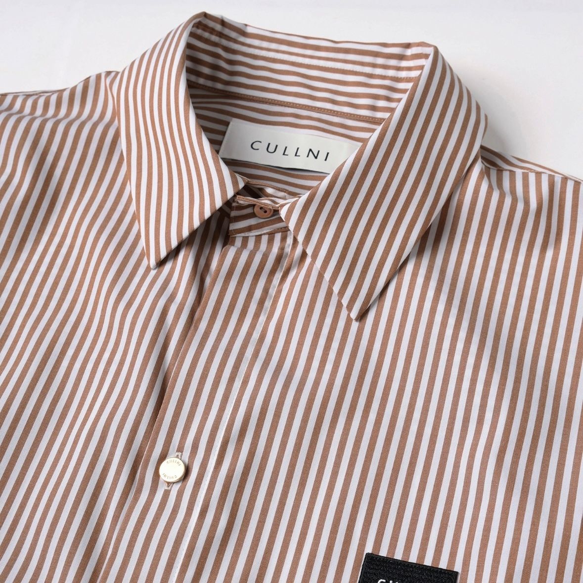 【残り一点】High Count Broad Embroidery Patch Short Sleeve Stripe Shirt