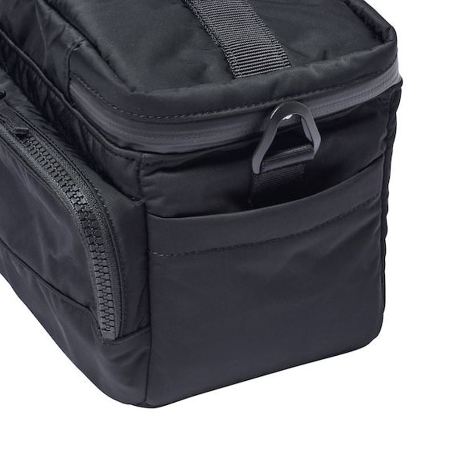 【再販売通知受付可能】Camera Bag
