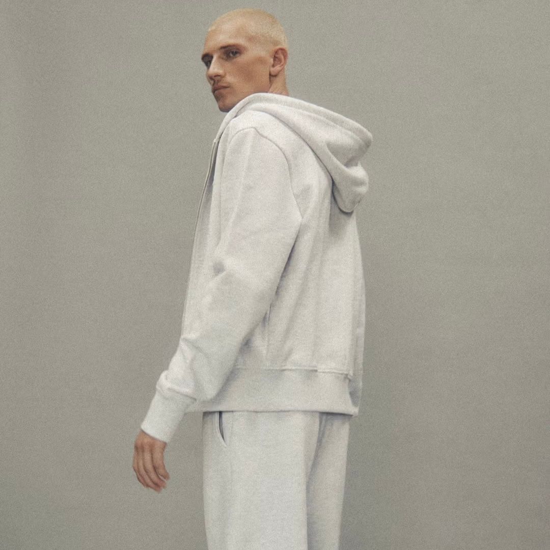 【残り一点】Slim Zip UP