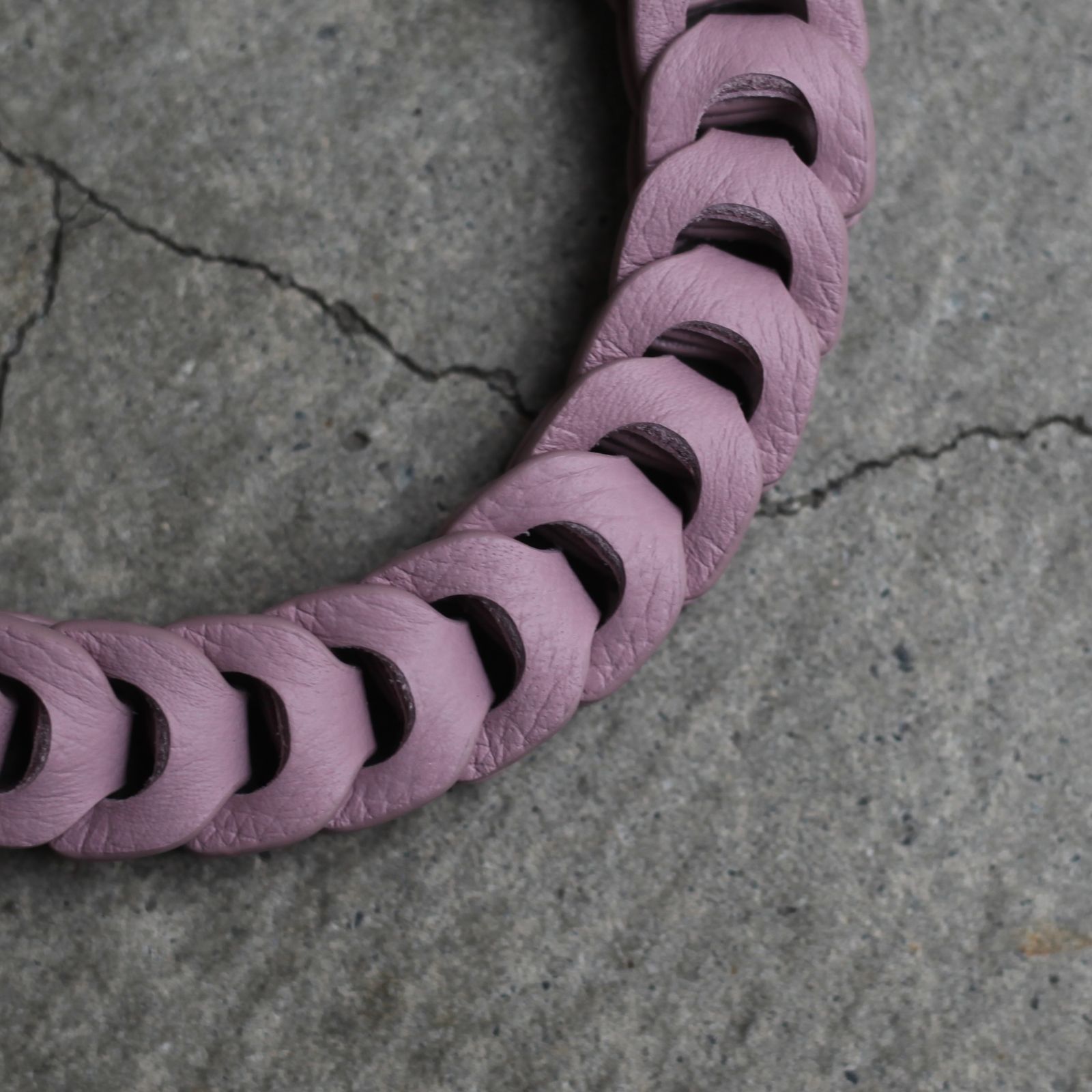 【残り一点】Hand Strap Symbole(LILAC)