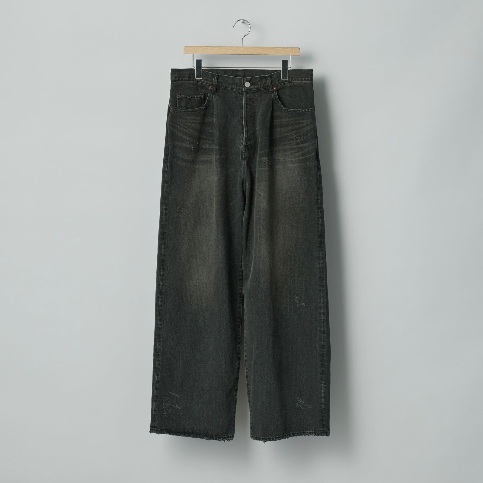 【残りわずか】Baggy Denim Jeans