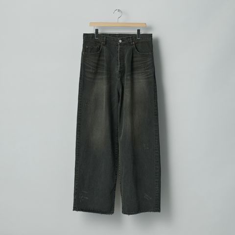 【残りわずか】Baggy Denim Jeans