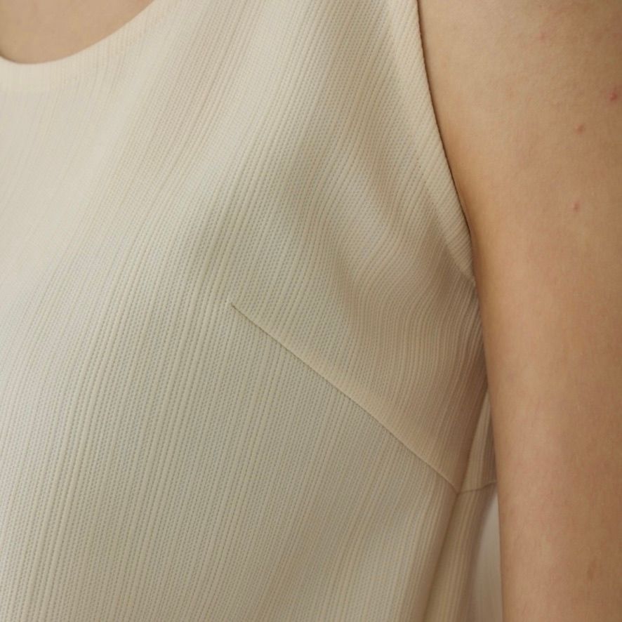 【残り一点】Scoop 2way Neckline Tank