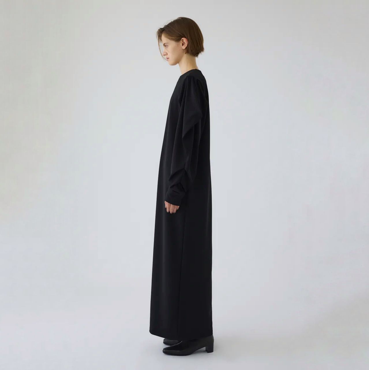【残り一点】Drape Sleeve Cut Dress