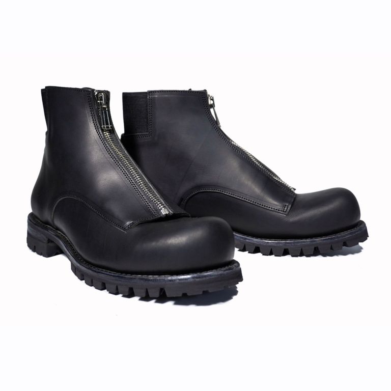 レザー種類 : GUIDI FIORE(BLACK)
※商品ページ画像のレザー及び、仕様はサンプルとしてご覧ください。