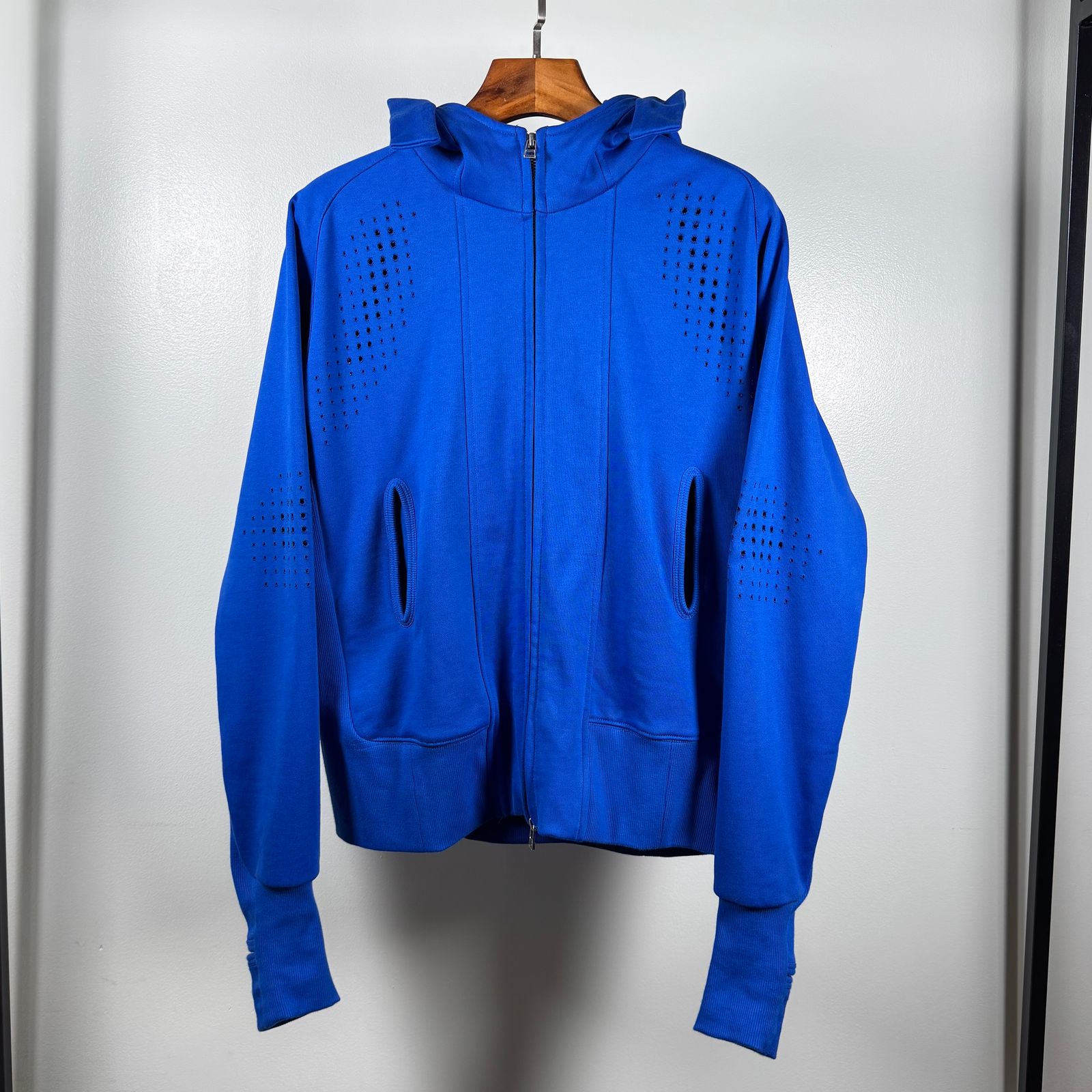 【残り一点】Jian Hoodie