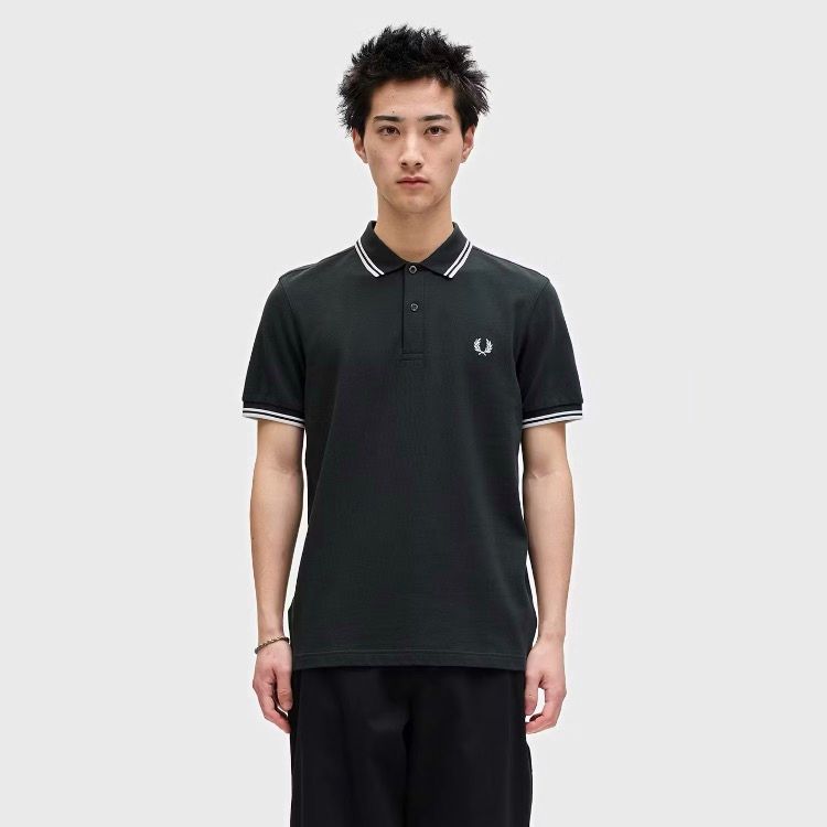 【残り一点】Twin Tipped Fred Perry Shirt