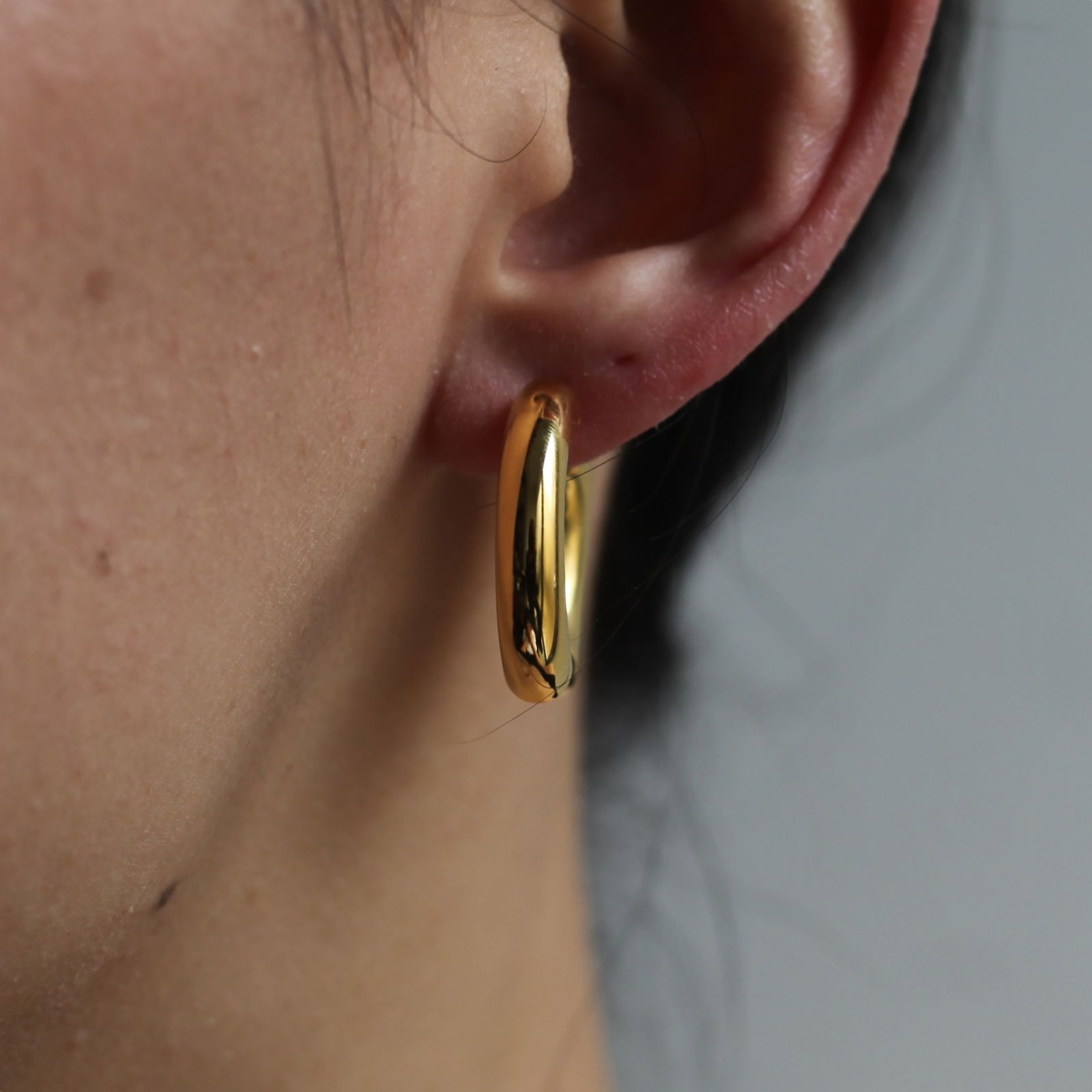 【残り一点】Follow The Path Hoop 2.5cm(GOLD)