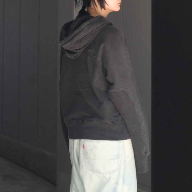 【残りわずか】Panelled Zip Up Hoodie