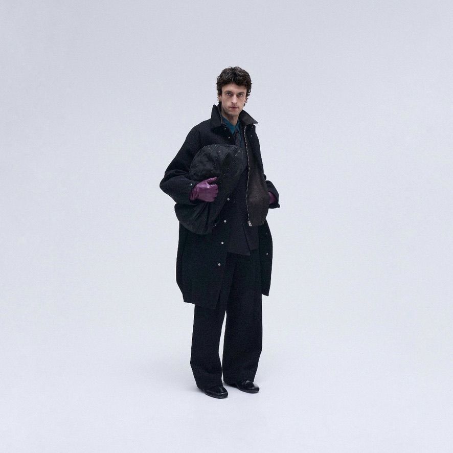 【残りわずか】Sling Bag