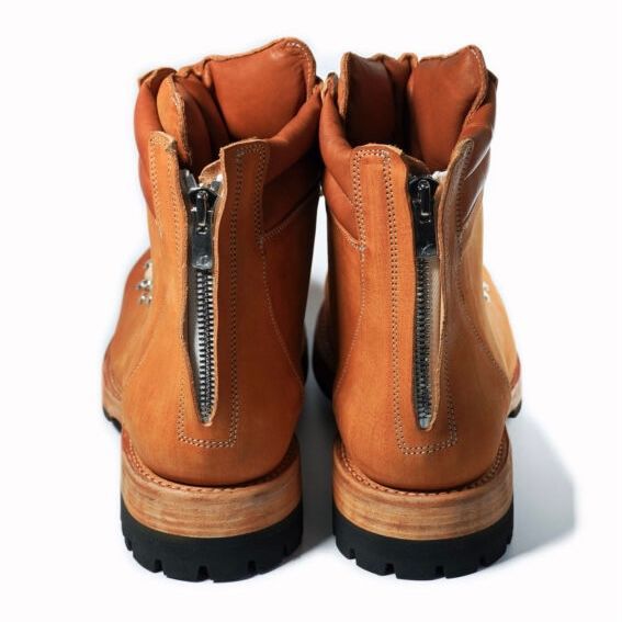 レザー種類 : FILLED STEER(CAMEL)
※商品ページ画像のレザー及び、仕様はサンプルとしてご覧ください。