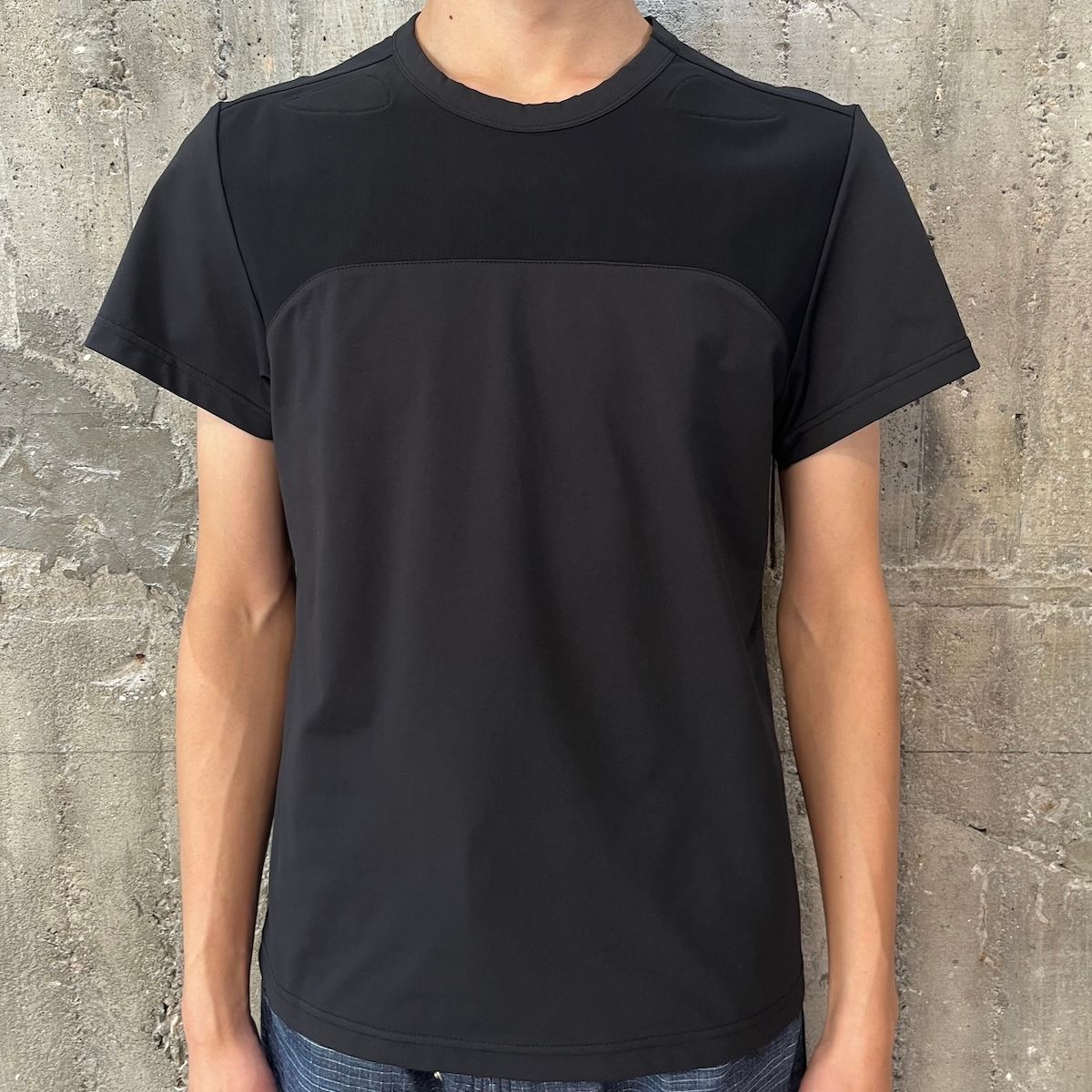 【残り一点】Fang Train T