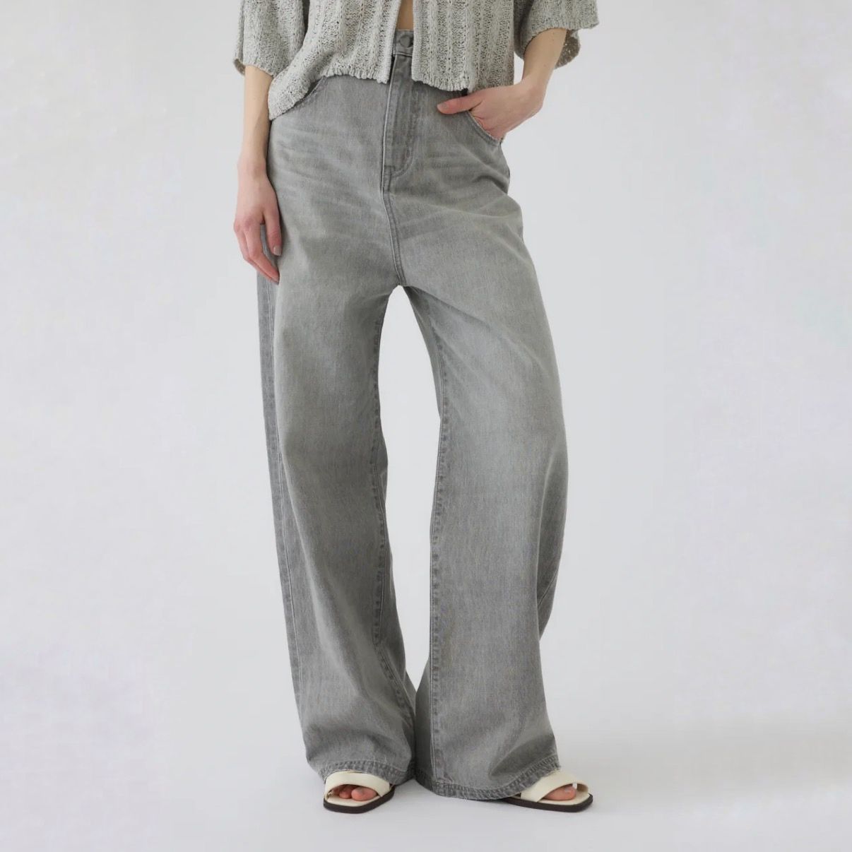 【残り一点】Middle Straight Light Denim