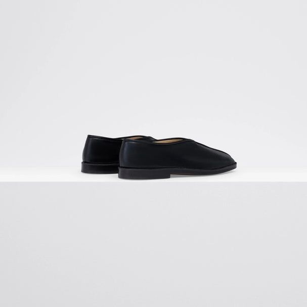 【残り一点】Flat Piped Slippers