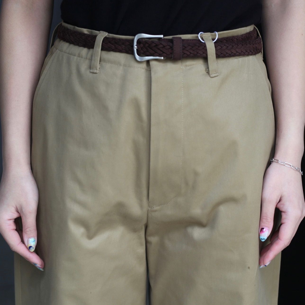 UNIVERSAL PRODUCTS - 【再販売通知受付可能】No Tuck Chino
