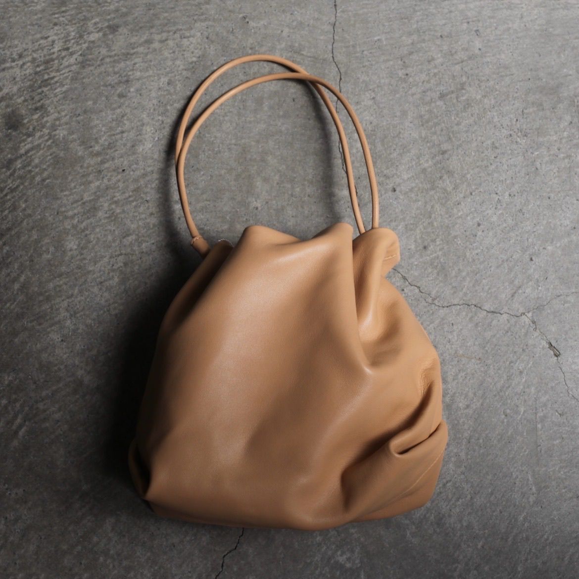 【残り一点】French Lamb Drawstring bag MR