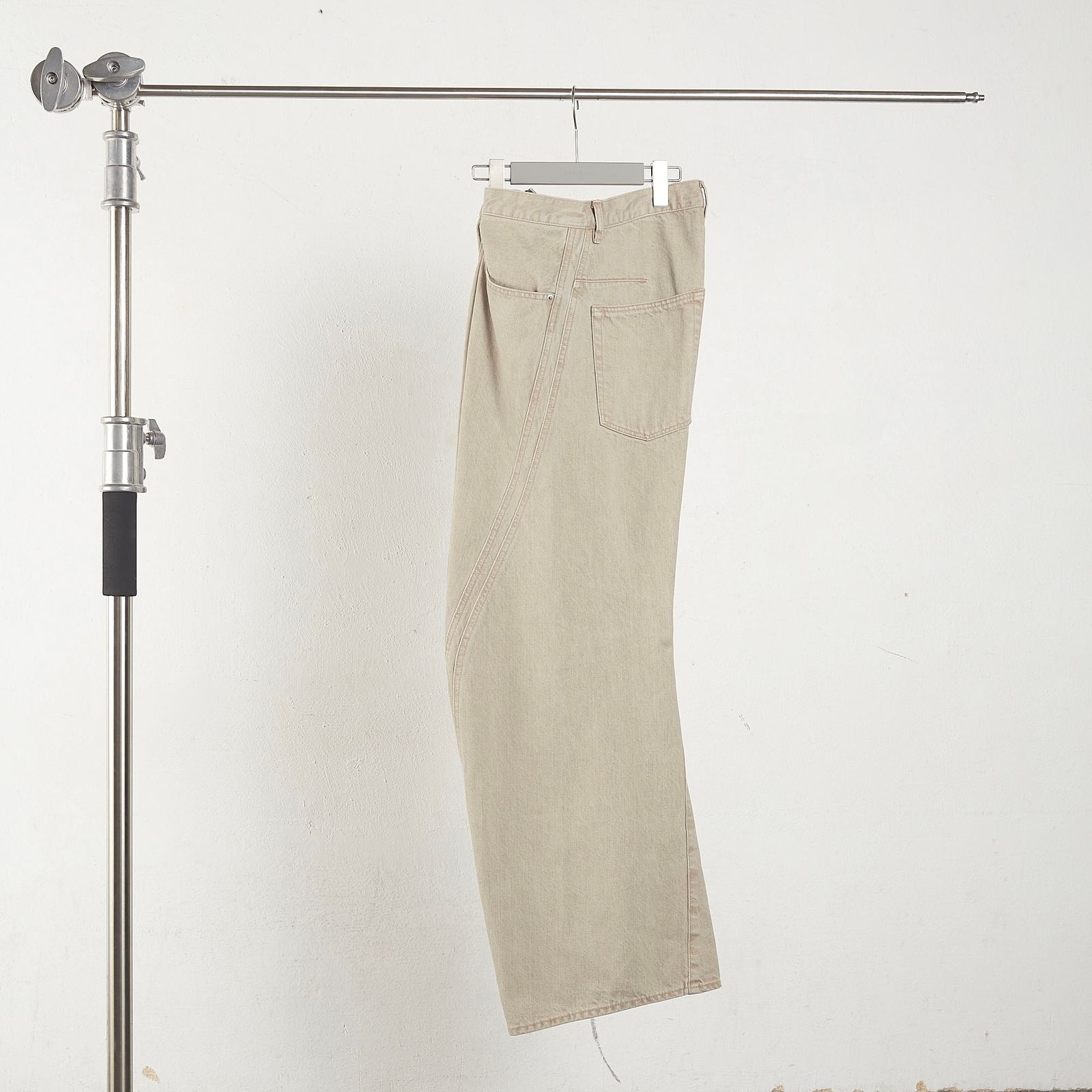 【残りわずか】3D Twisted Wide Leg Jeans