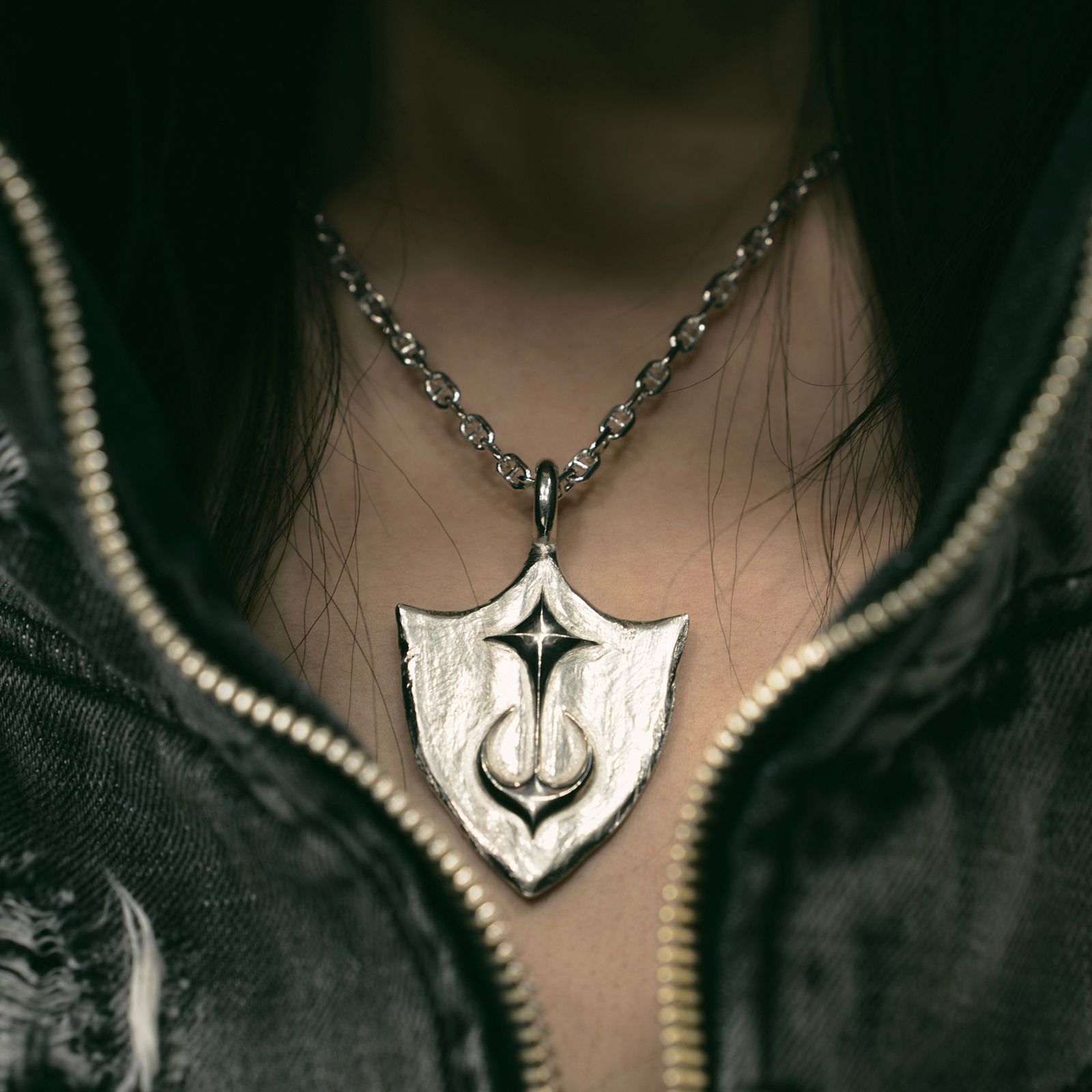 【残り一点】TC Shield Necklace